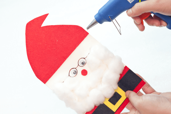 Hat for three dimensional card