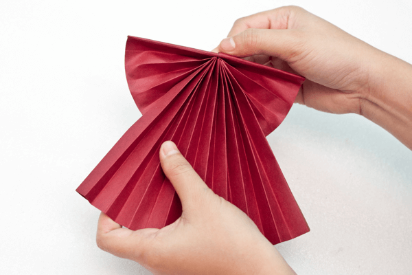 Create the robe of the angel