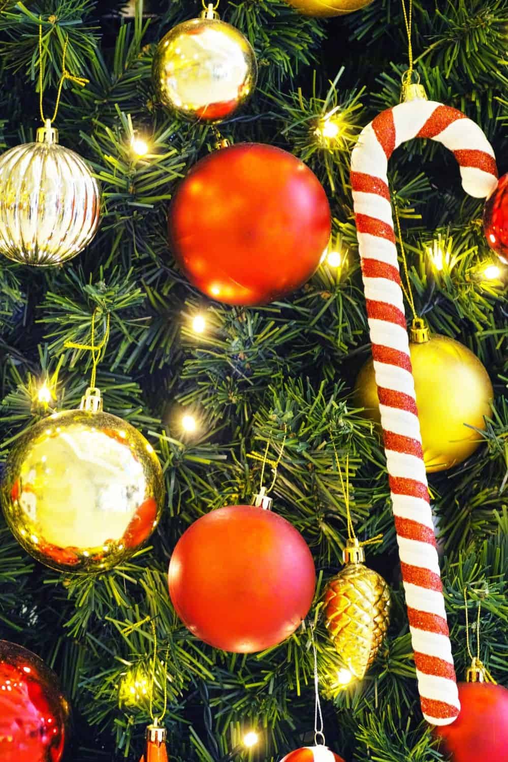 The Best Christmas Tree Decorations Collection